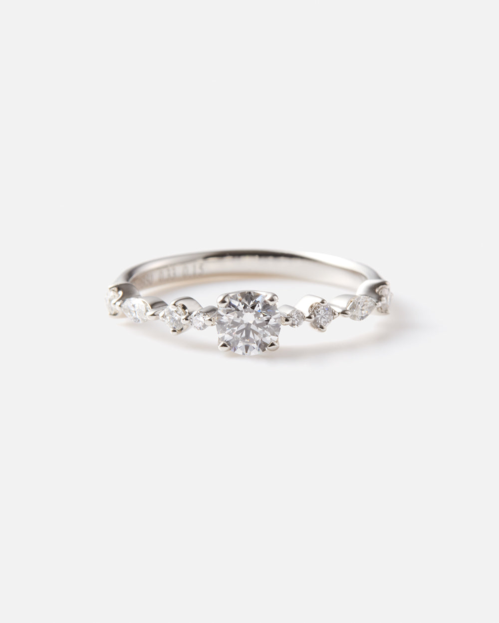 MAGNOLIA ETERNAL DIAMOND RING - 写真1枚目