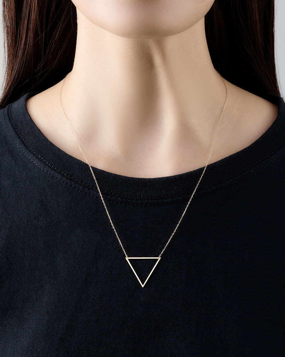 TRIANGLE OUTLINE NECKLACE　受注生産 - 写真2枚目