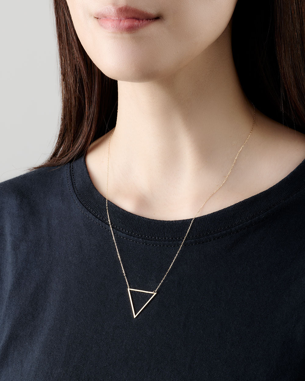 TRIANGLE OUTLINE NECKLACE　受注生産 - 写真4枚目