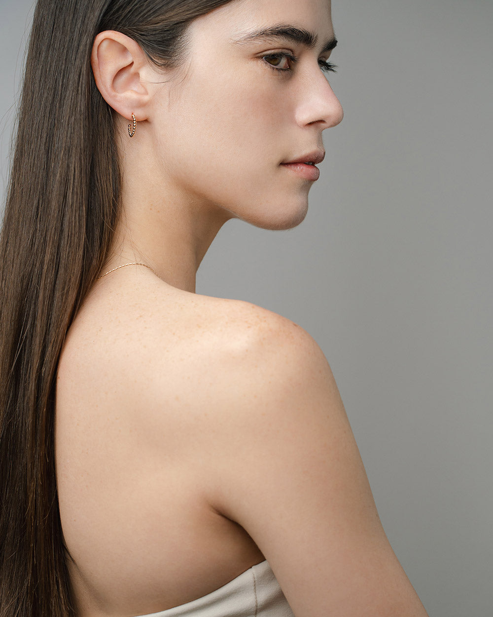 VETTA PIERCE - 写真3枚目