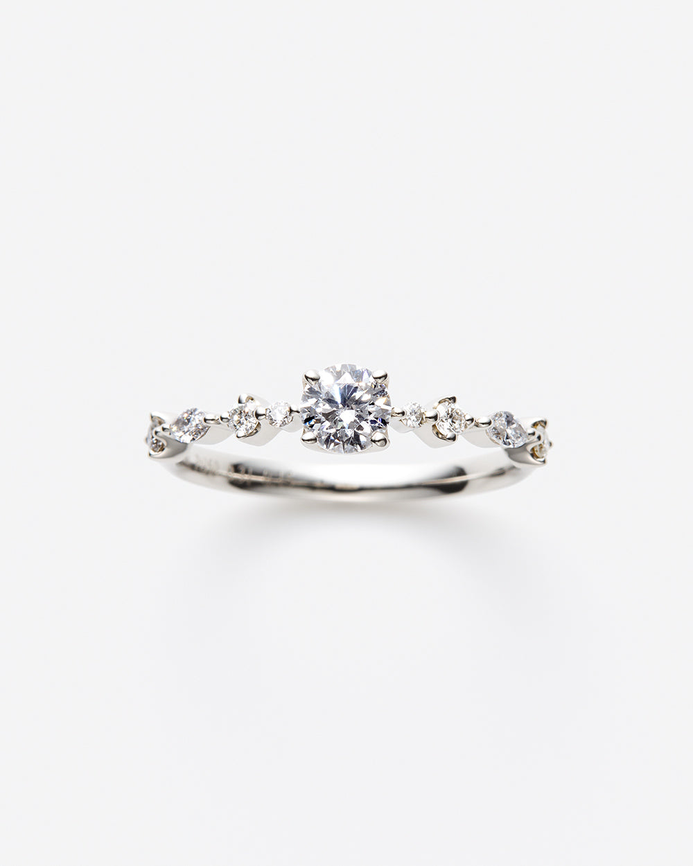 MAGNOLIA ETERNAL DIAMOND RING - 写真1枚目
